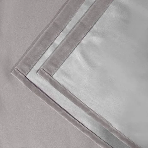 IDMARKET Lot De 2 Rideaux Thermiques Gris Clair 135X240 CM - Gris 4 IDMARKET Lot De 2 Rideaux Thermiques Gris Clair 135X240 CM - Gris – Image 4