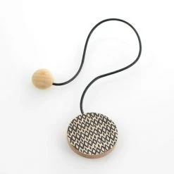 1001KDO POUR LA MAISON 1 Embrasse Aimantee Lulaby Noir